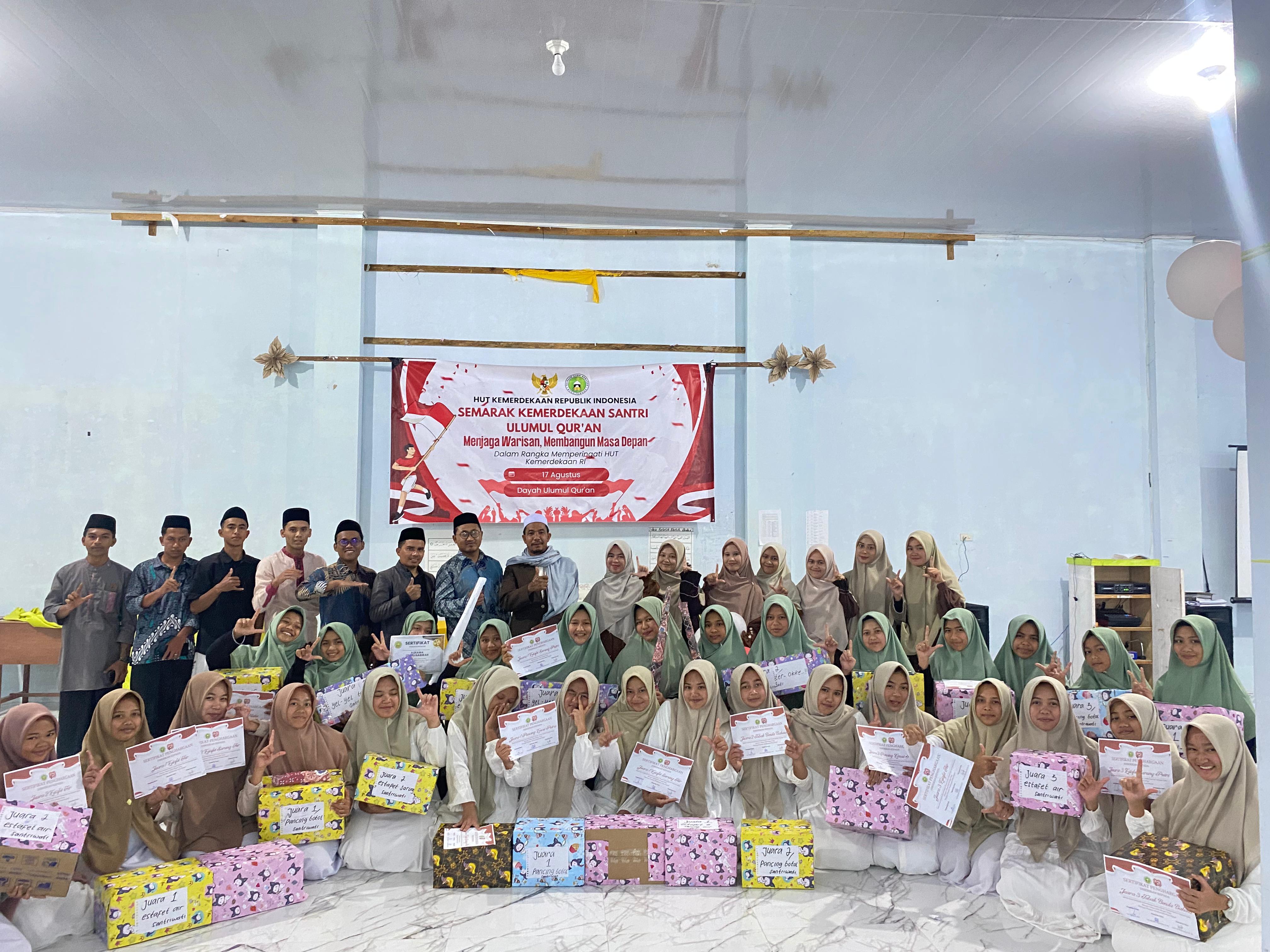 Merah Putih Bergelora di Dayah Quba Bebesen, Semarak Kemerdekaan Santri Dayah Ulumul Quran.